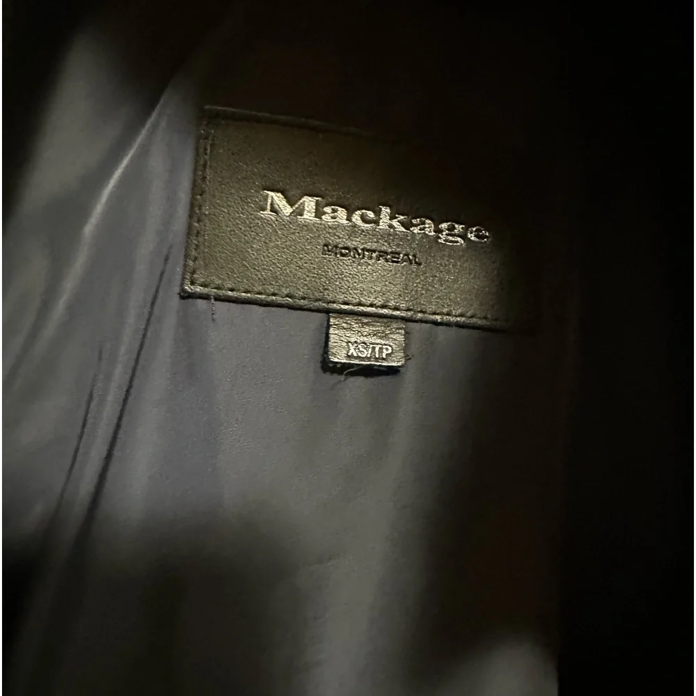 Mackage Leather Sleeves Navy Blue/Black PUFFER Jacket Size XS EUC - Picture 15 of 15